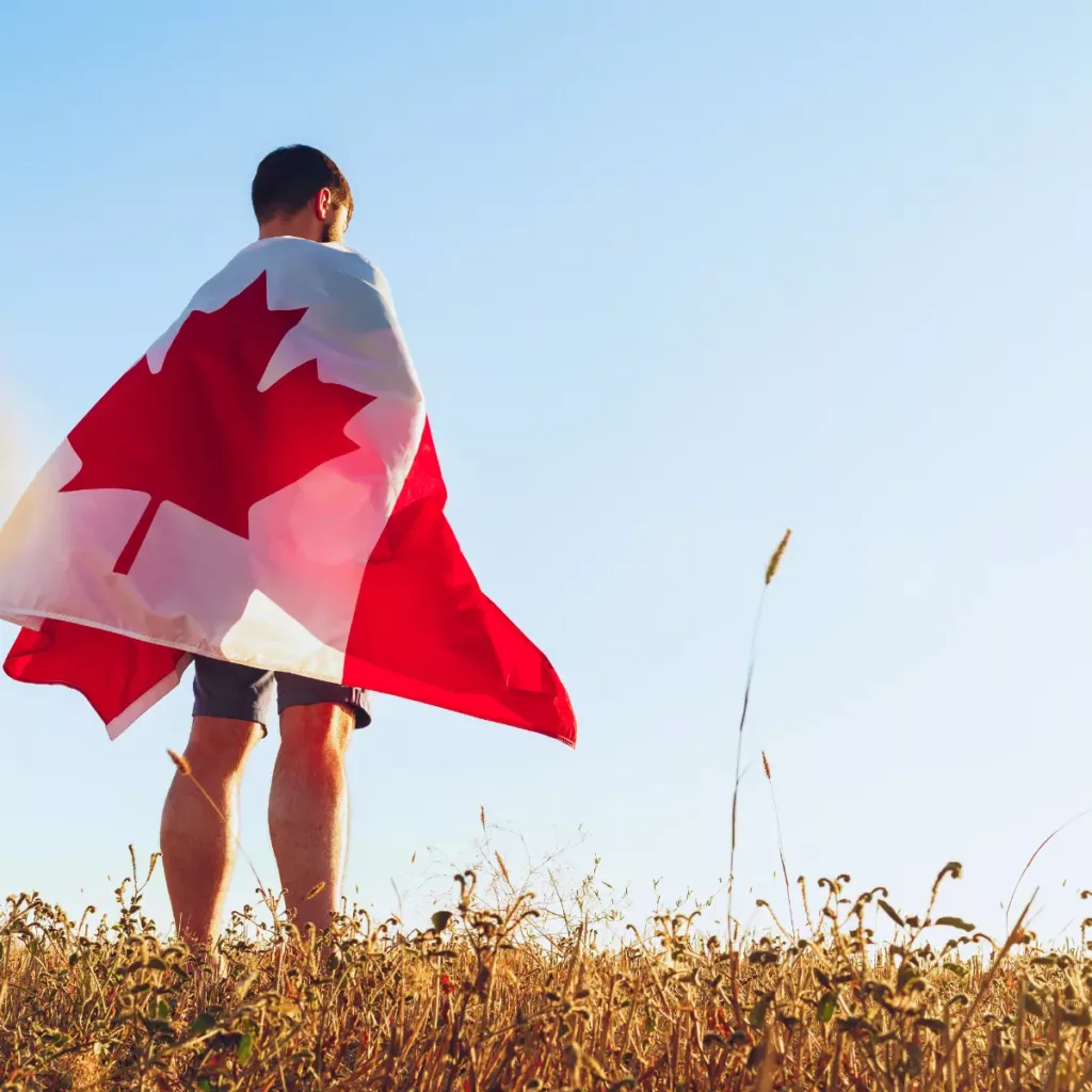 Flagpoling كندا تنهي إمكانيةالحصول على تصاريح العمل بعد التخرج من خلال