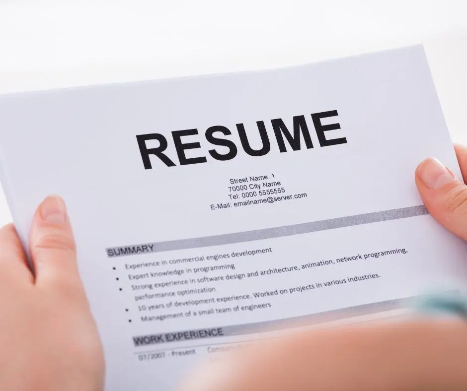 Build your Canadian Resume Easily