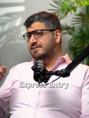 شروط دخول سحوبات Express Entry في كندا 🇨🇦 هل مؤهلاتك كافية للتقديم؟ شاهد الفيديو واعرف أهم شروط القبول وكيف يتم احتساب النقاط. تابعنا يوميًا لكل ما يخص الهجرة واللجوء إلى كندا. #كندا #الهجرة_لكندا #ExpressEntry #Canada #CanadaImmigration  #foryou #viral #الهجرة #اللجوء